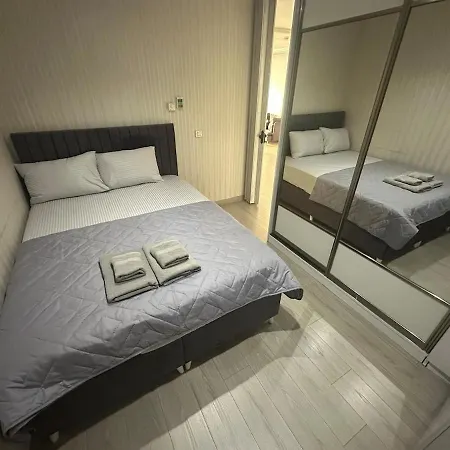 Sea View For Your Family Estambul