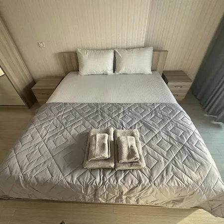 Sea View For Your Family Apartment *