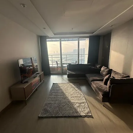 Apartment Sea View For Your Family Istanbul
