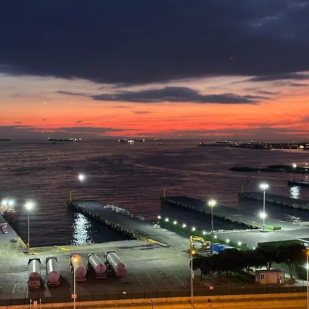Sea View For Your Family Apartment